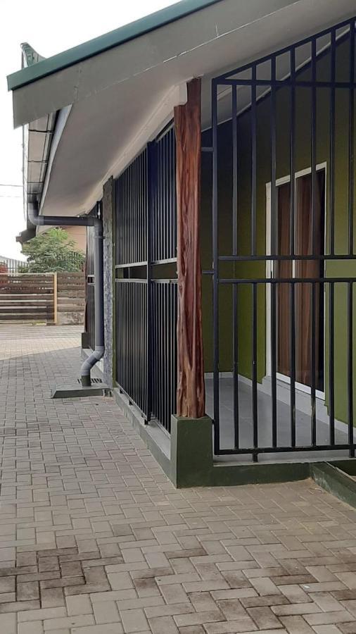 דירות פרמריבו Grapefruitstraat מראה חיצוני תמונה